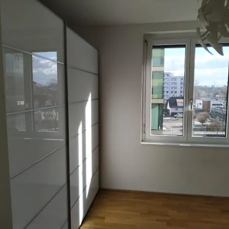 Апартаменти Donau Ufer Stadt Mitte